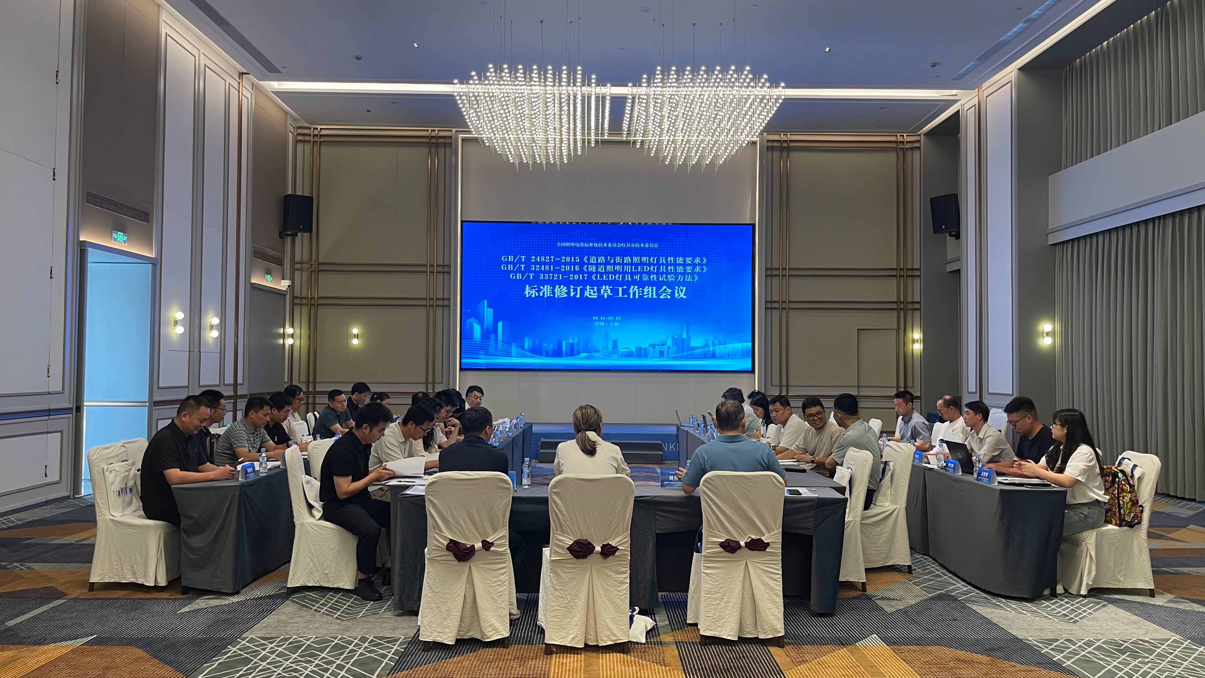 1758696948295464.jpg 1758696948295464.jpg