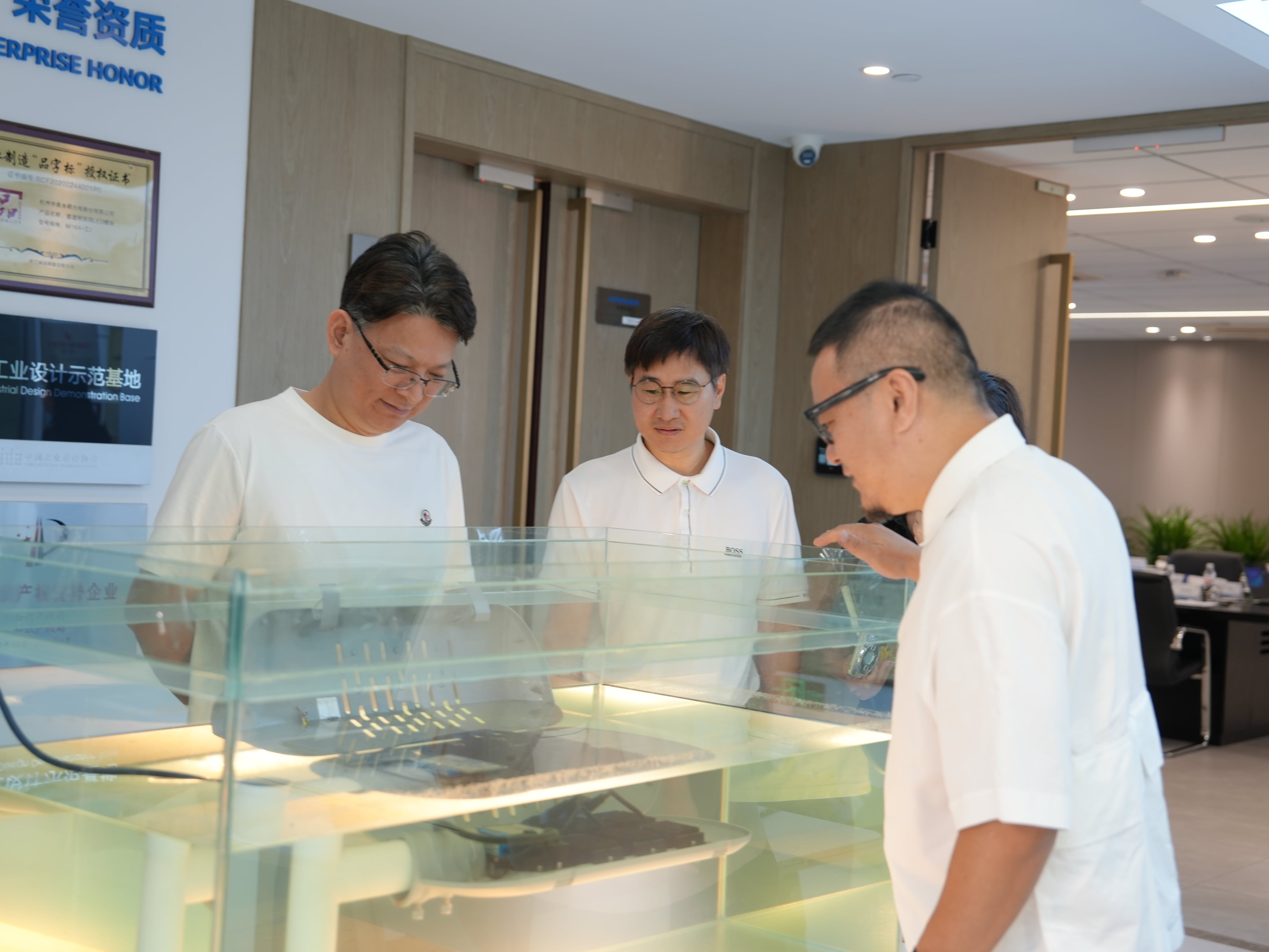 1761094482181954.jpg 1761094482181954.jpg